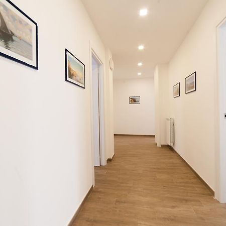 Toledo 116 Apartment เนเปิลส์ ภายนอก รูปภาพ